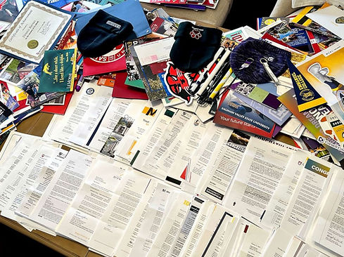 Dennis Barnes college applications